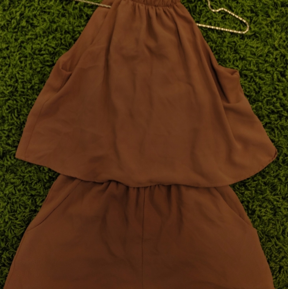 Jumpsuit tan